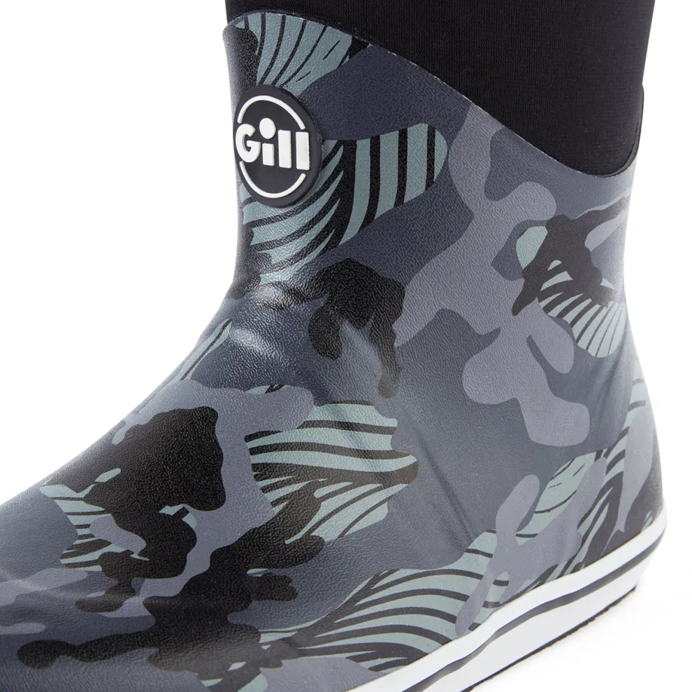 Hydro Mid Boot