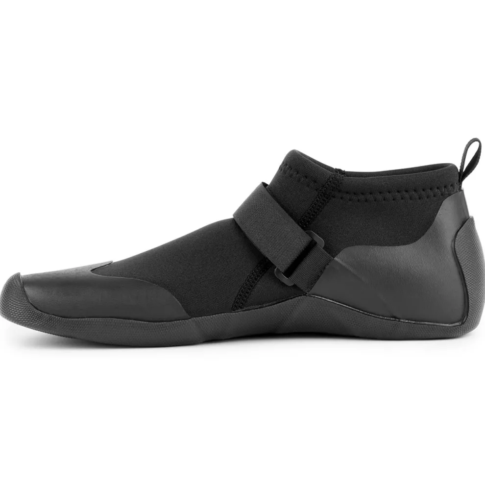 Pursuit Shoe