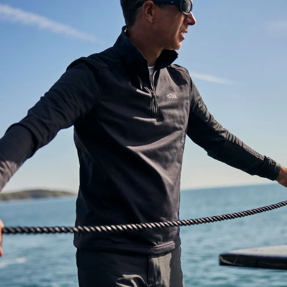 Quest 1/4 Zip Top